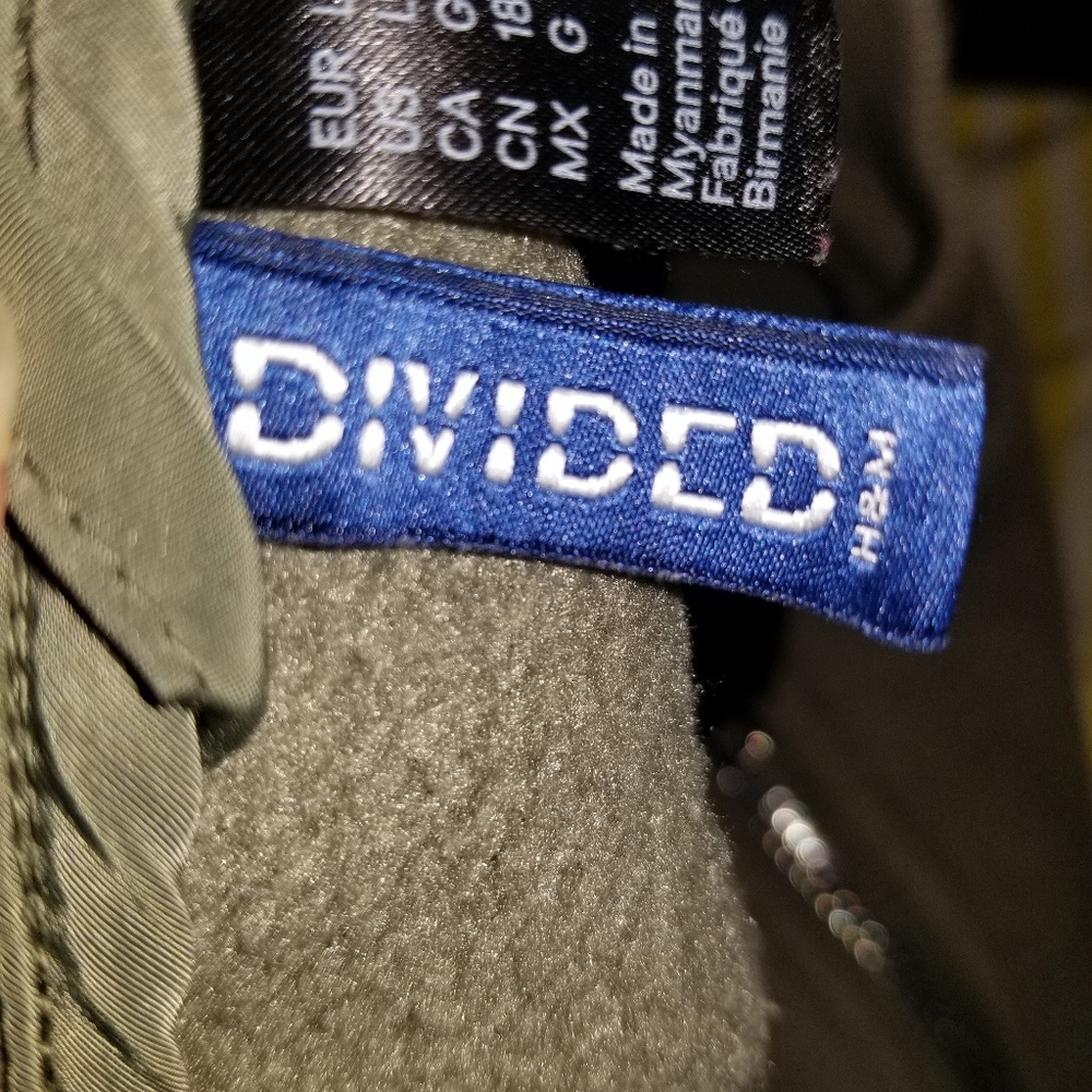 Divided jacket - Picture 5 of 6